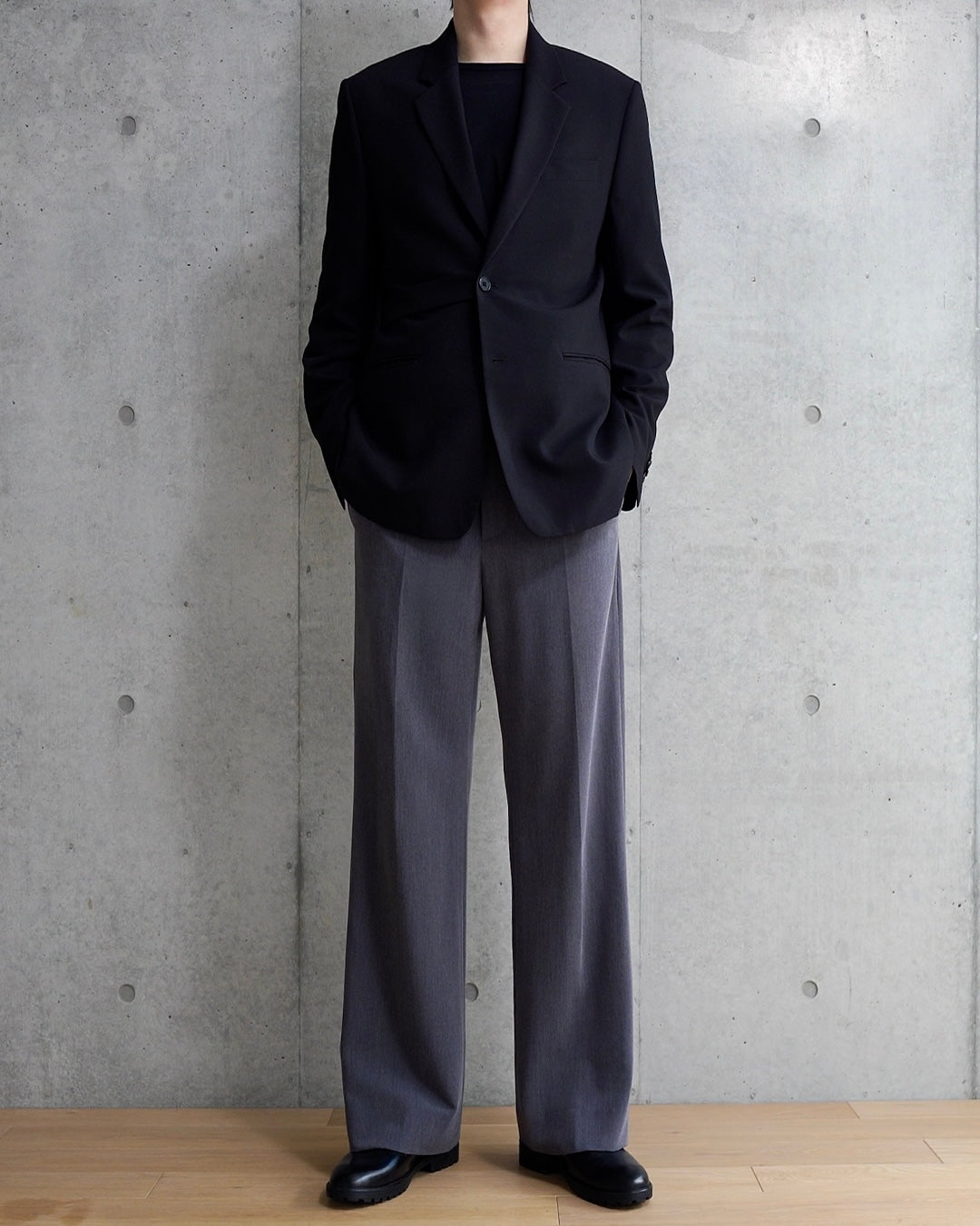 脚長スラックス GRAY – ANIMAF