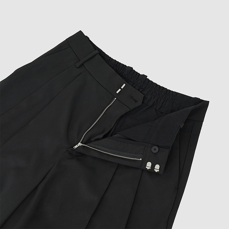 脚長ワイドパンツ