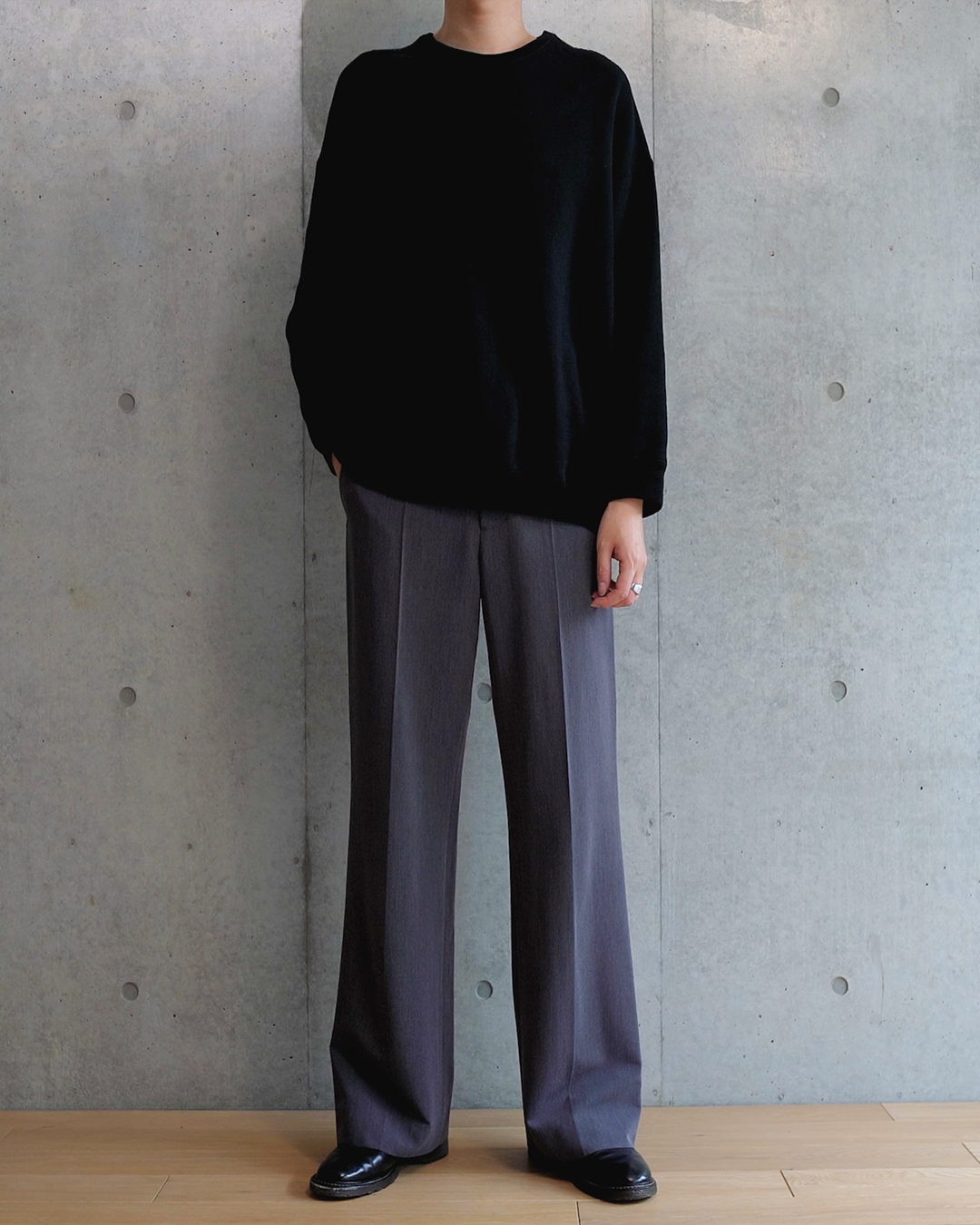 脚長スラックス GRAY