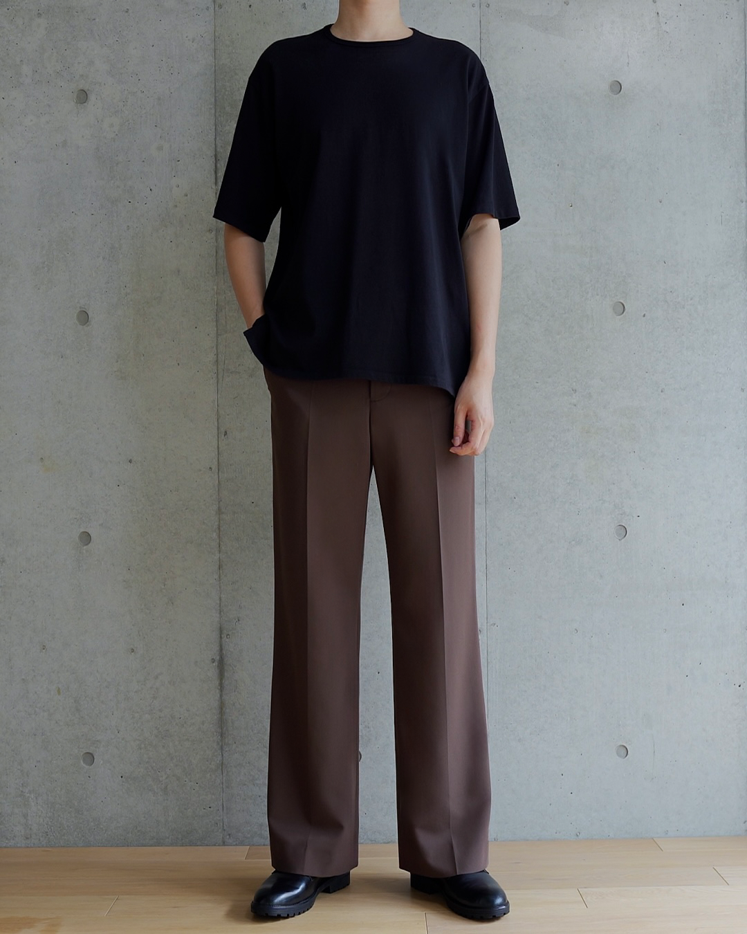 脚長スラックス BROWN